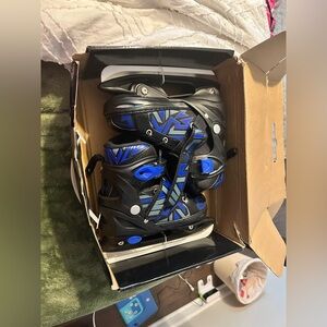 Kids Adjustable Ice Skates in Black and Blue